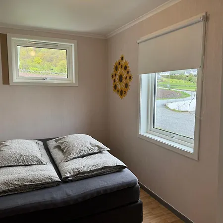 בית נופש Charming House Near The Sea And The Pulpit Rock *